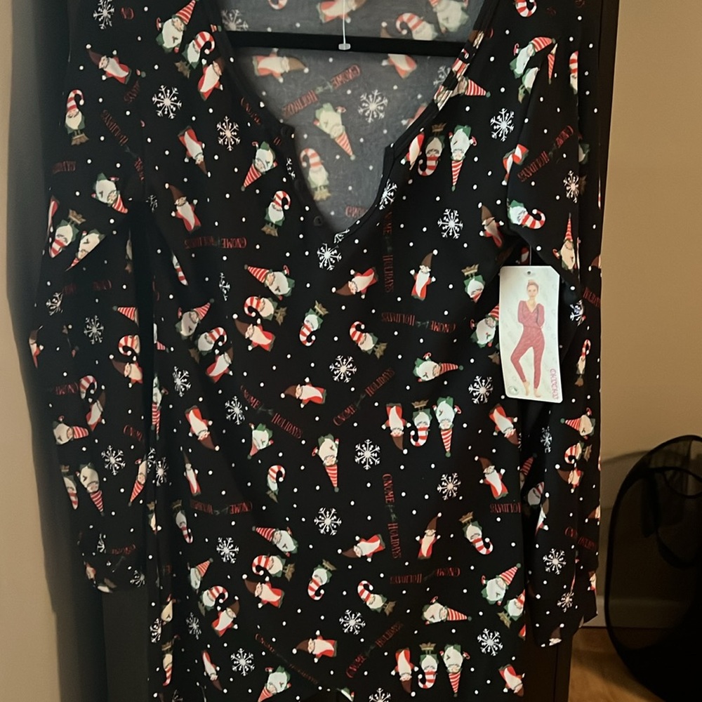Women’s Christmas pajamas